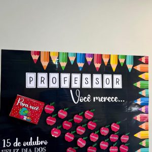Painel 3D e lembrancinhas dia do Professor