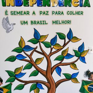 Painel Independência- Árvore da paz